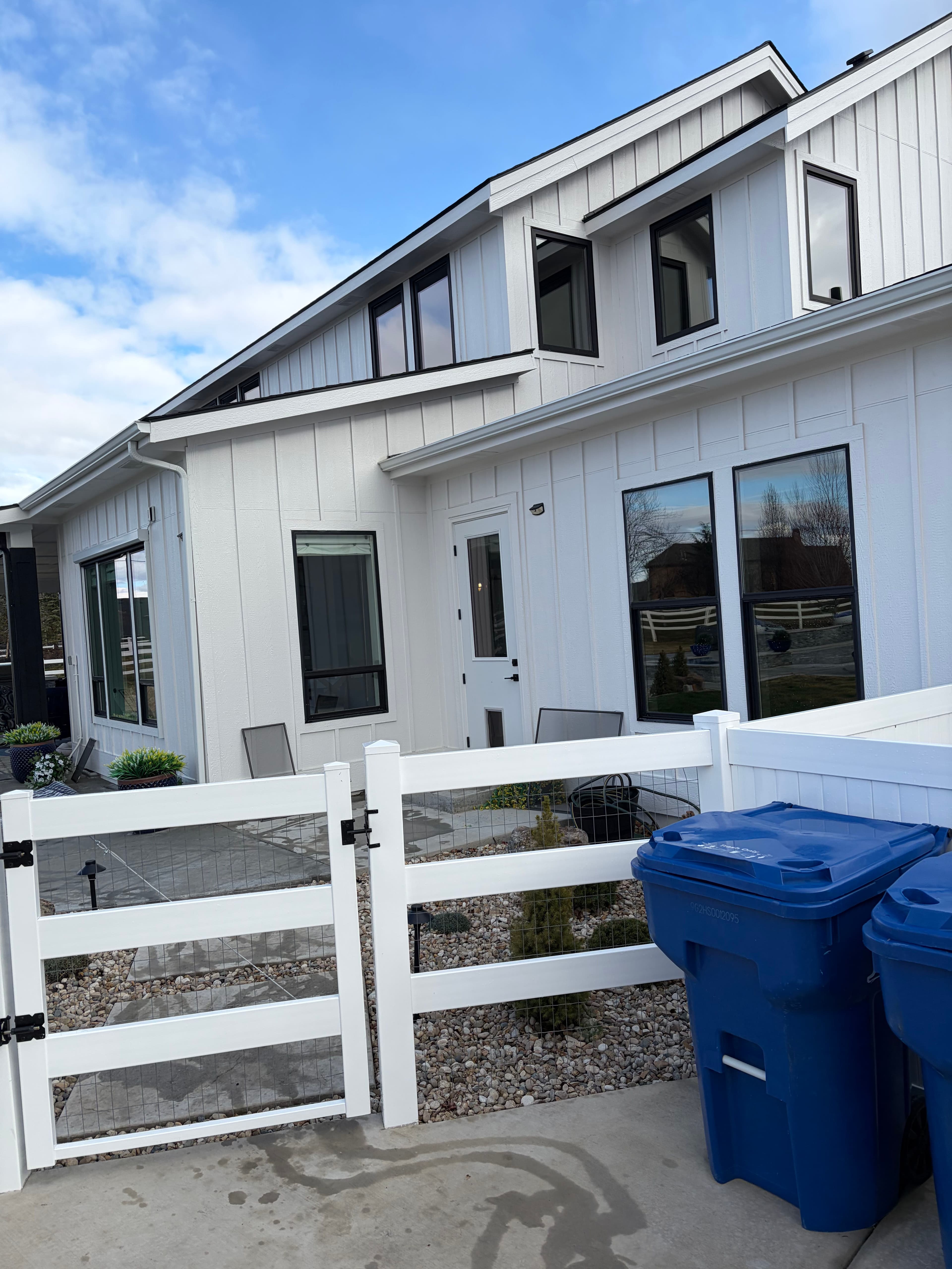 Project Window Cleaning Extravaganza in Tennessee Hills image