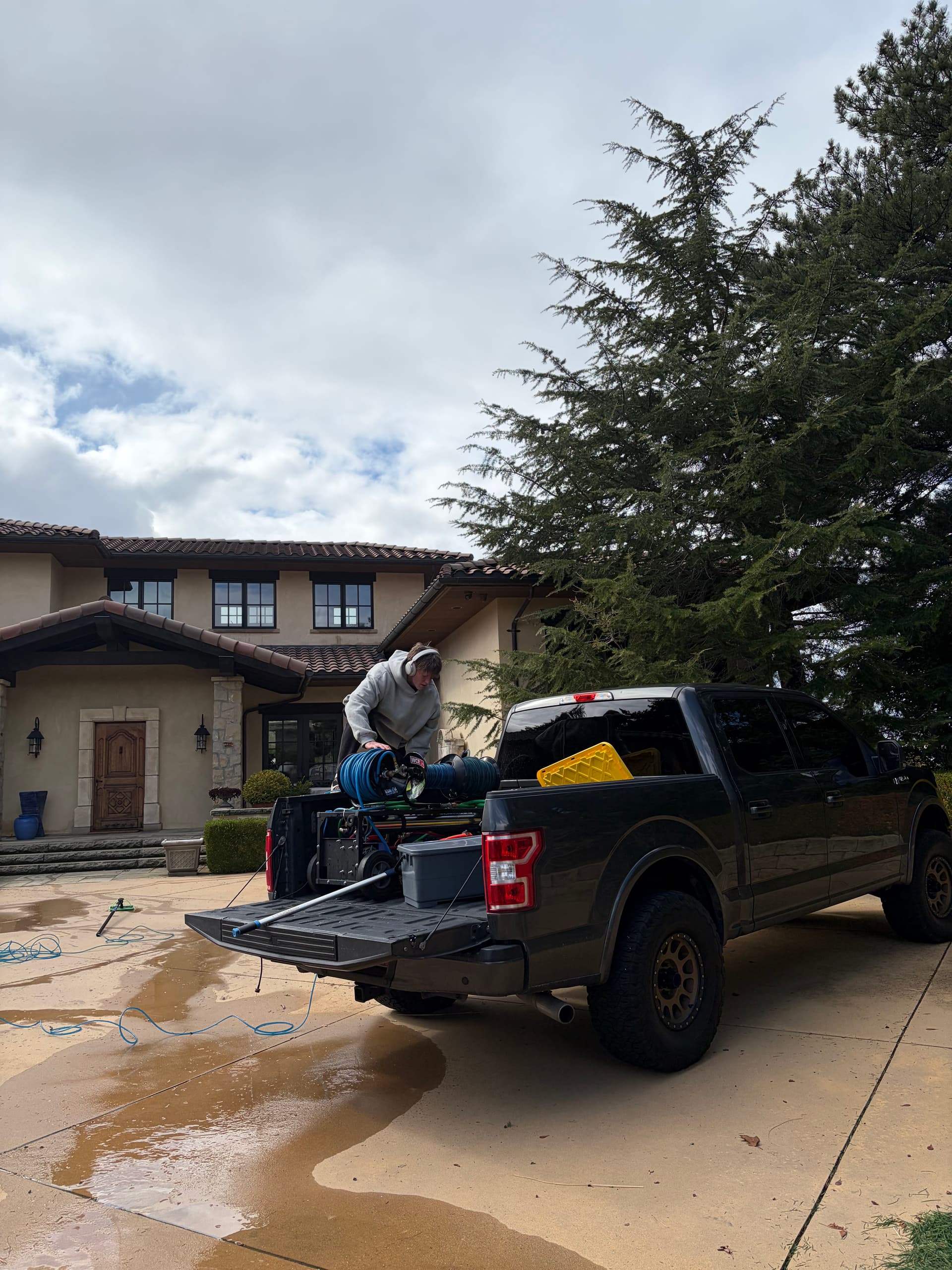 Sparkling Window Perfection for Every Home