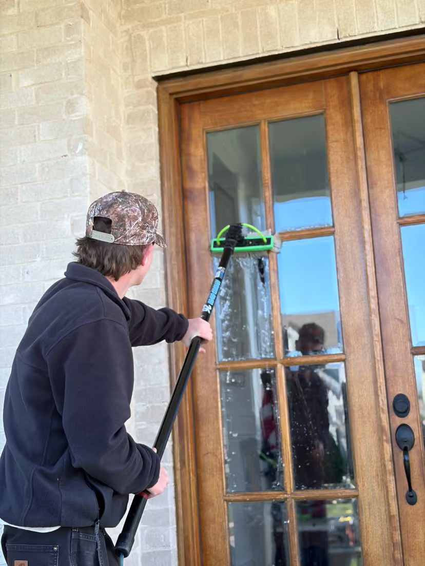 Gutter cleaning project in Middle Tennessee